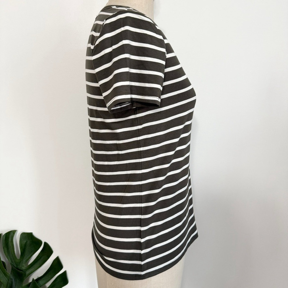 Tommy Hilfiger Olive Green & White Striped Round Neck T-Shirt Womens Size Small - Picture 3 of 11